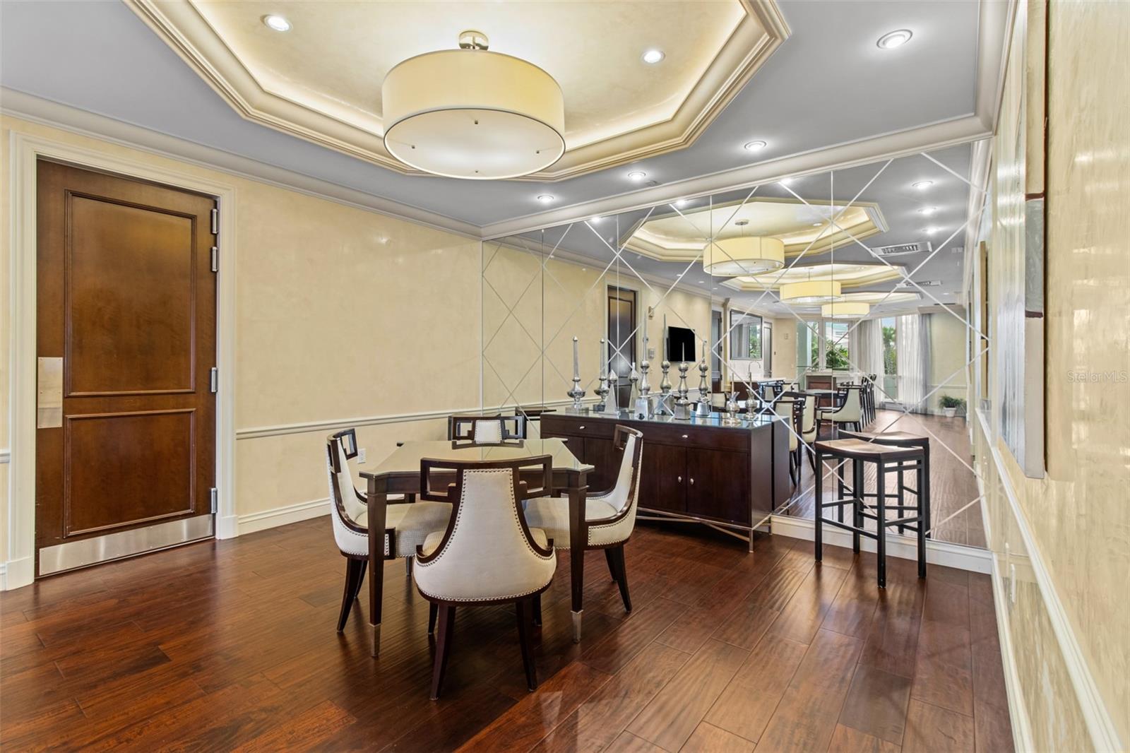 Image 44 of 66 For 331 Cleveland Street 2102