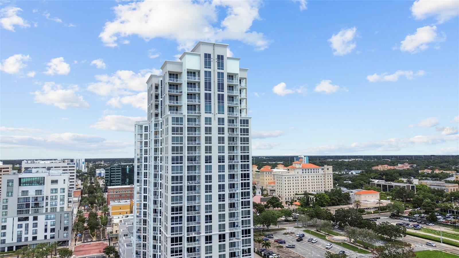 Image 58 of 66 For 331 Cleveland Street 2102