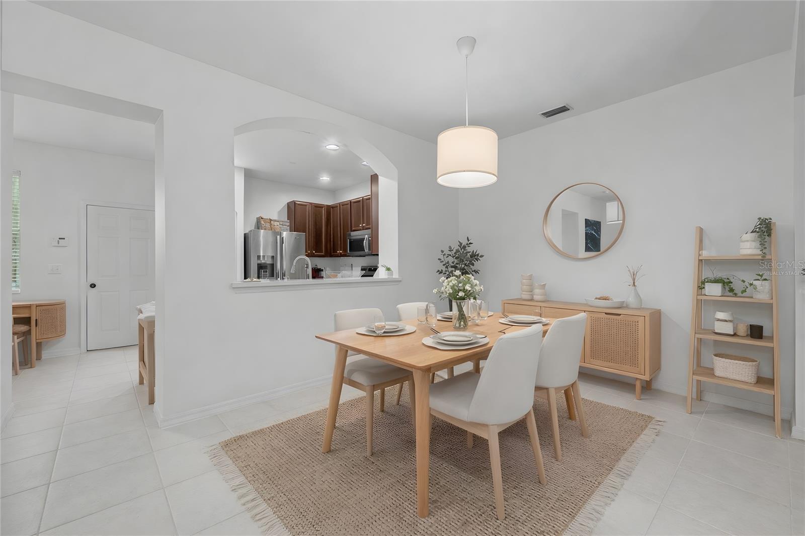 Image 13 of 34 For 9410 Georgian Park Lane 105