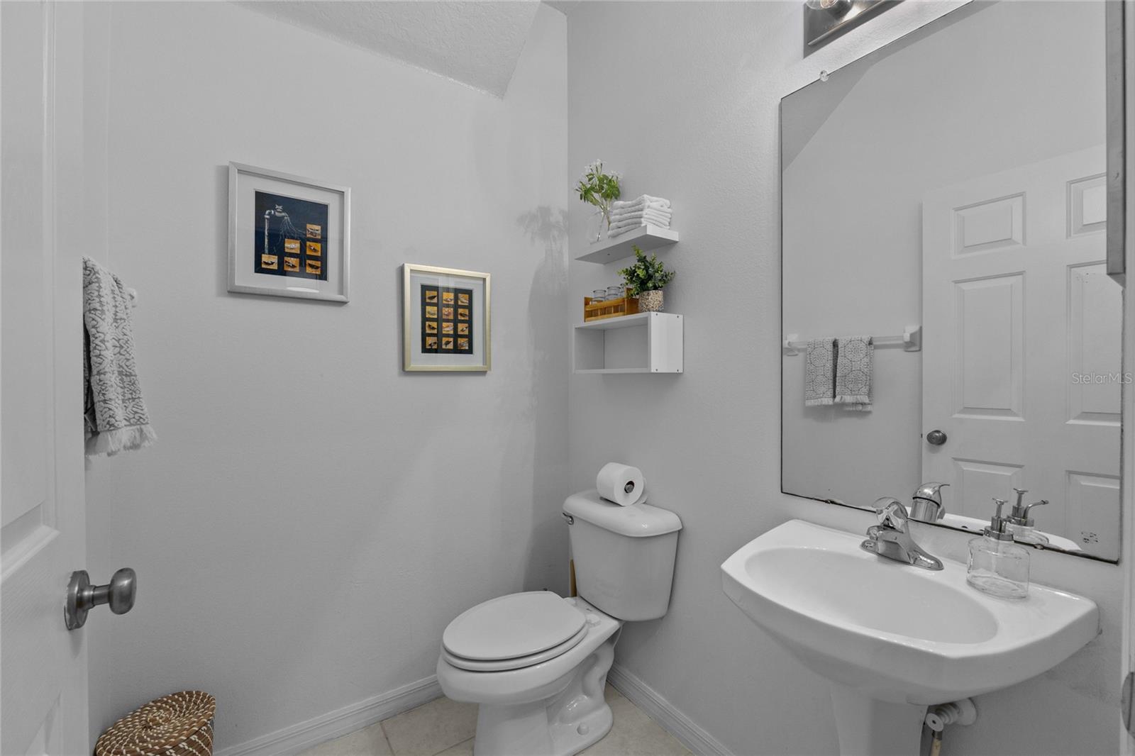 Image 31 of 34 For 9410 Georgian Park Lane 105