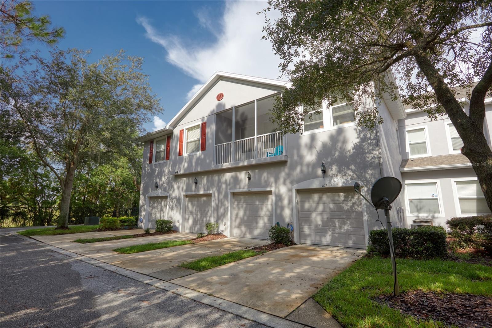 Image 4 of 34 For 9410 Georgian Park Lane 105