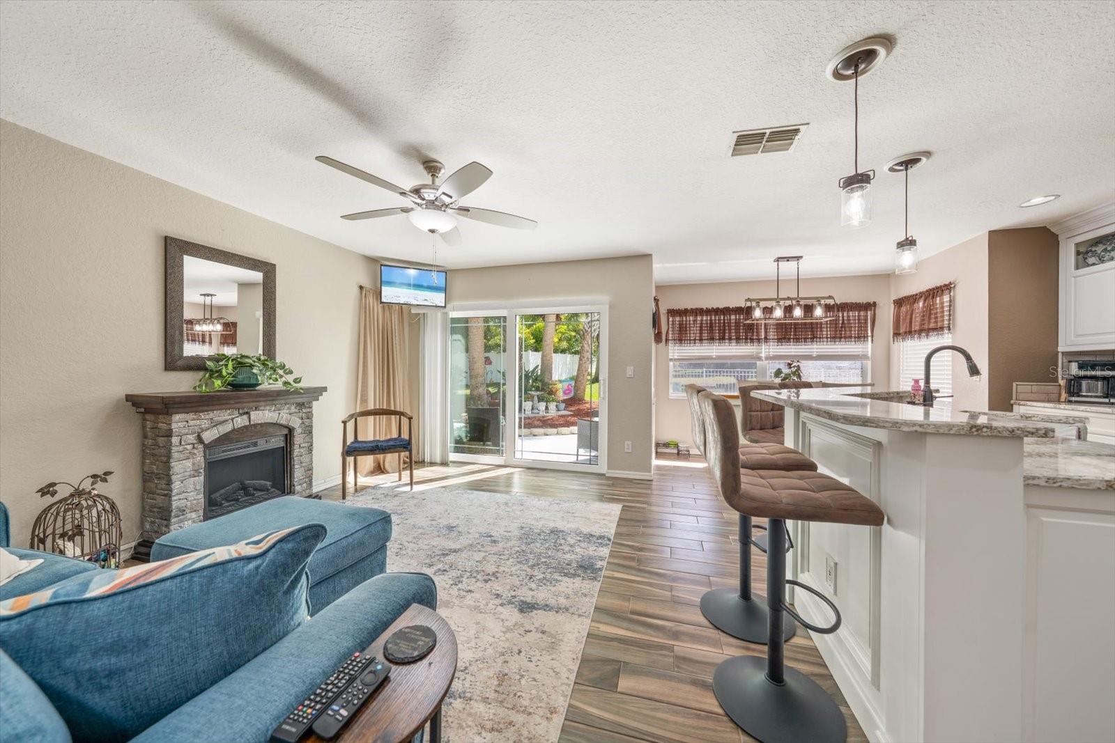 Image 10 of 32 For 1633 Haywick Terrace