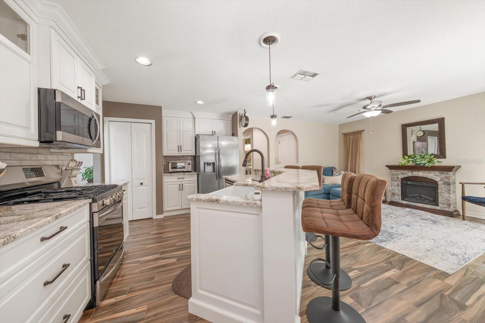 Image 12 of 32 For 1633 Haywick Terrace