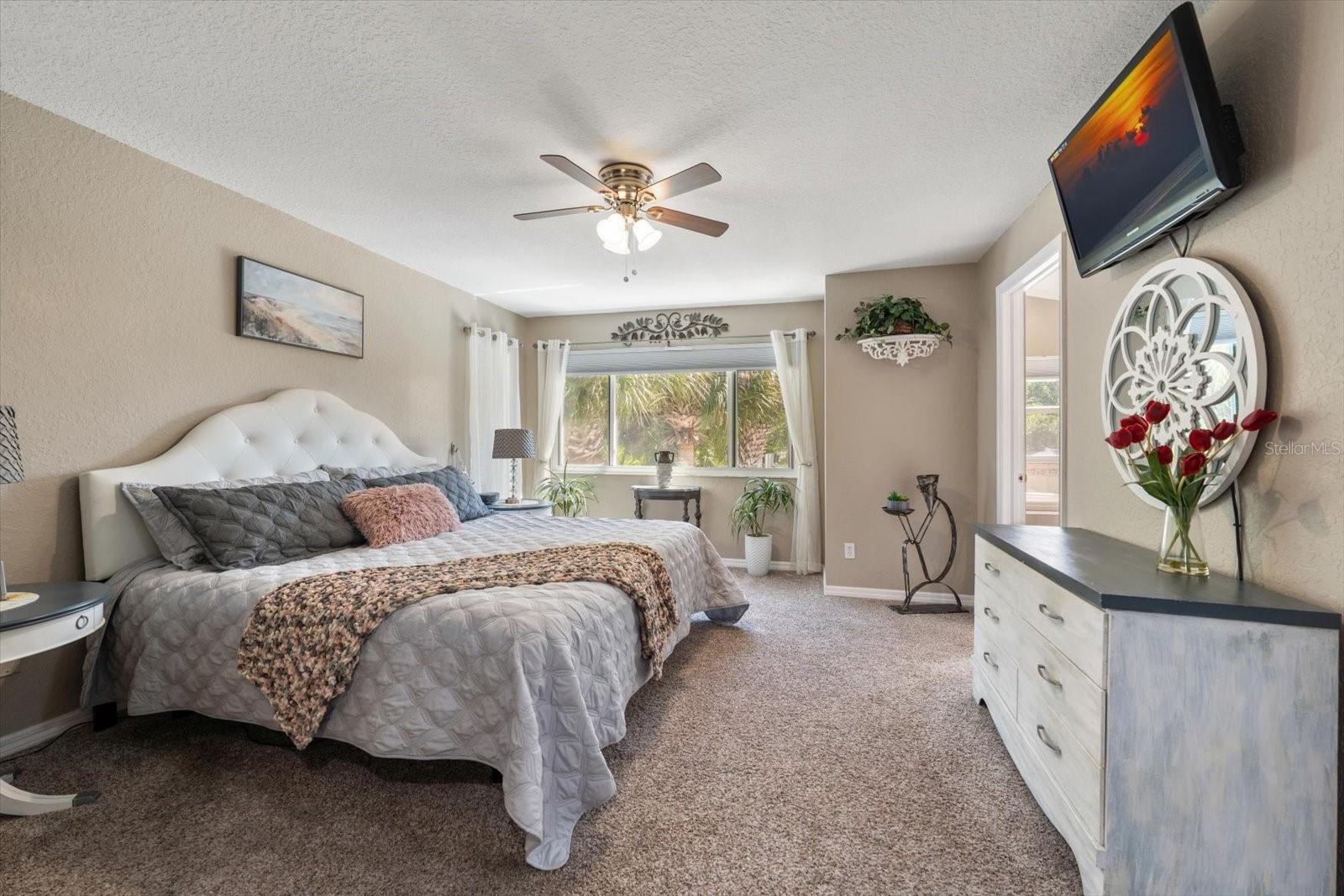 Image 16 of 32 For 1633 Haywick Terrace