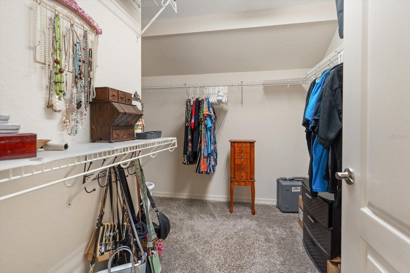 Image 19 of 32 For 1633 Haywick Terrace