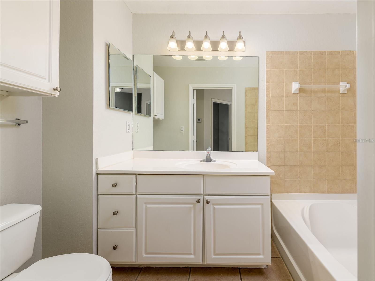 Image 19 of 25 For 112 Beach Haven Lane 112