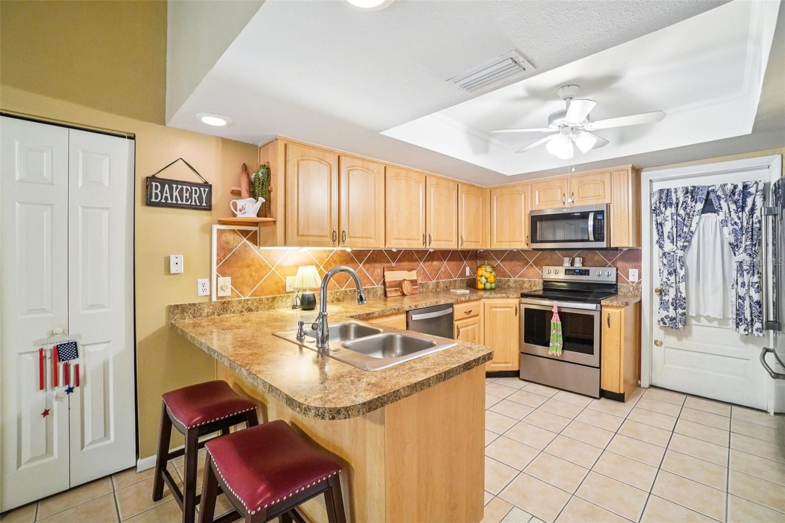 Image 12 of 36 For 17803 Sunrise Drive