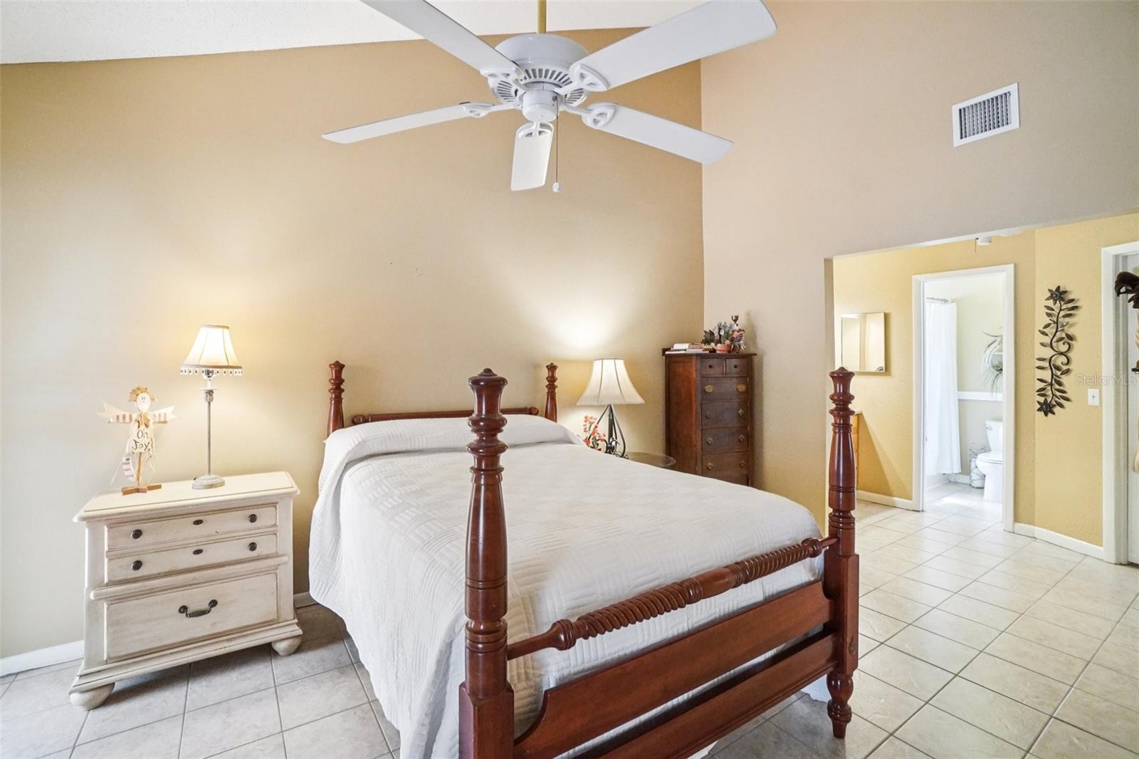 Image 21 of 36 For 17803 Sunrise Drive