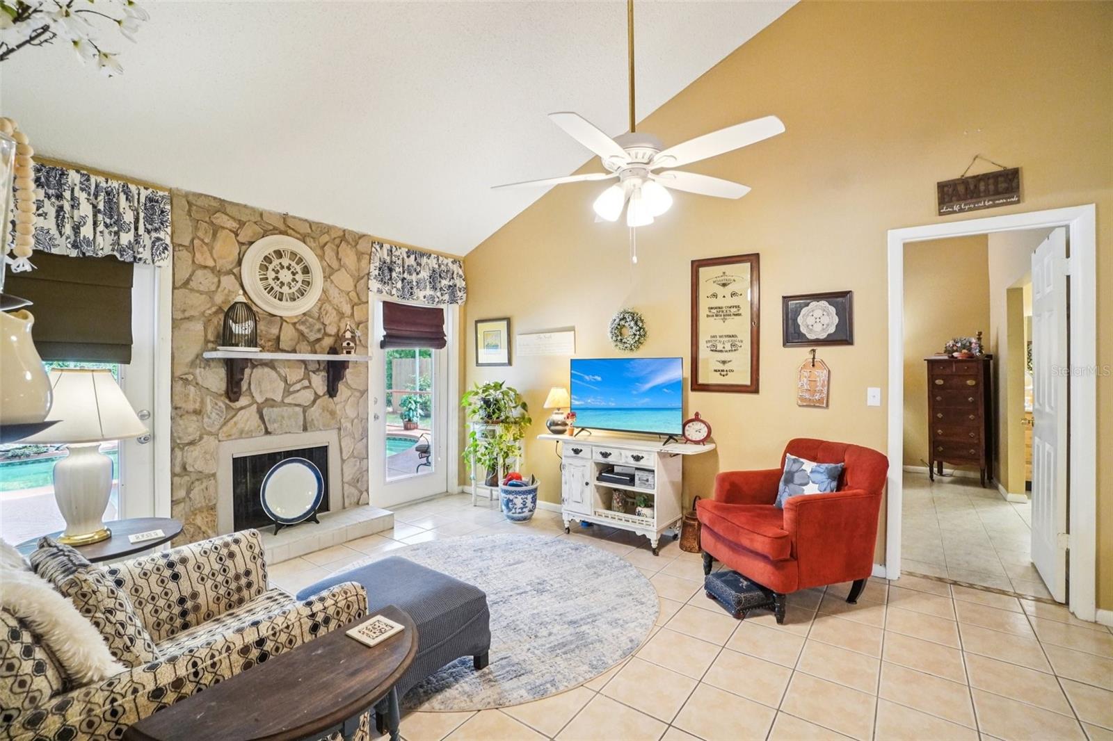 Image 5 of 36 For 17803 Sunrise Drive