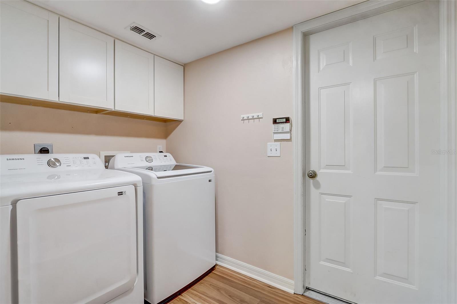 Image 17 of 49 For 4903 20th Drive