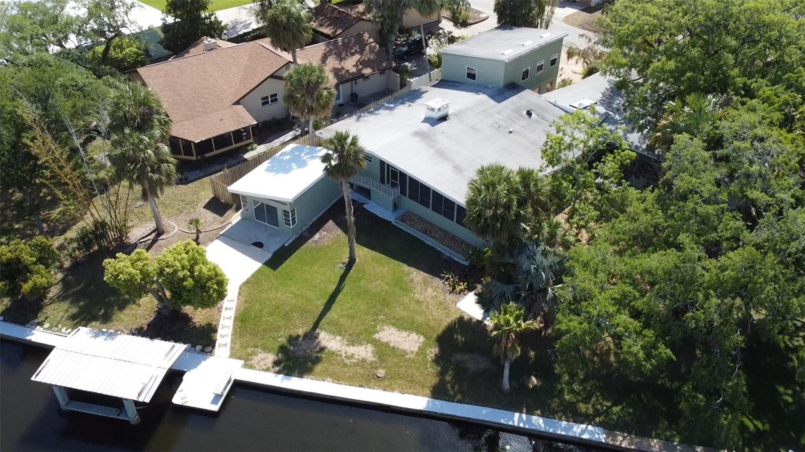 Listing photo id 70 for 7102 Mandy Lane