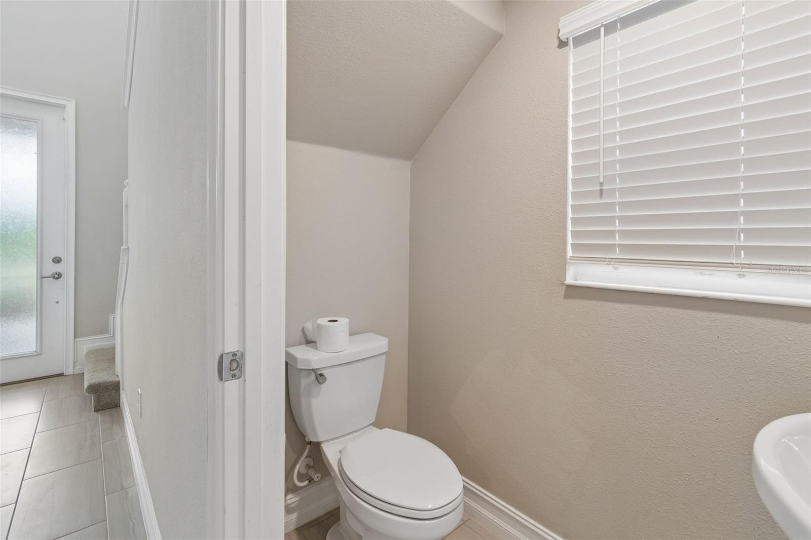 Image 12 of 100 For 4565 Ancona Way