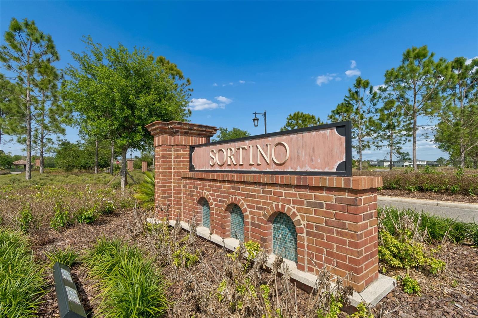 Image 82 of 100 For 4565 Ancona Way