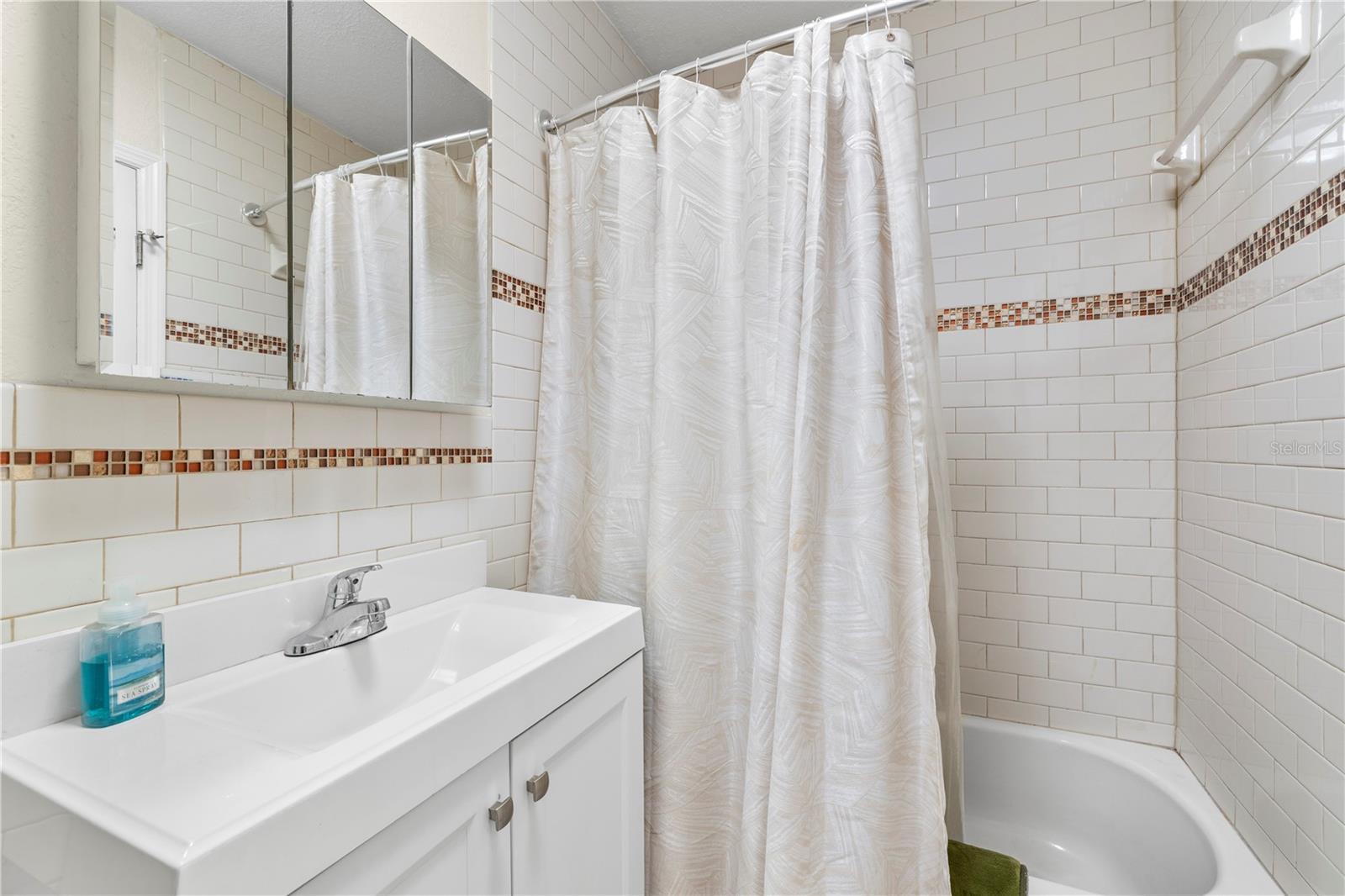 Image 13 of 68 For 7001 Twelve Oaks Boulevard