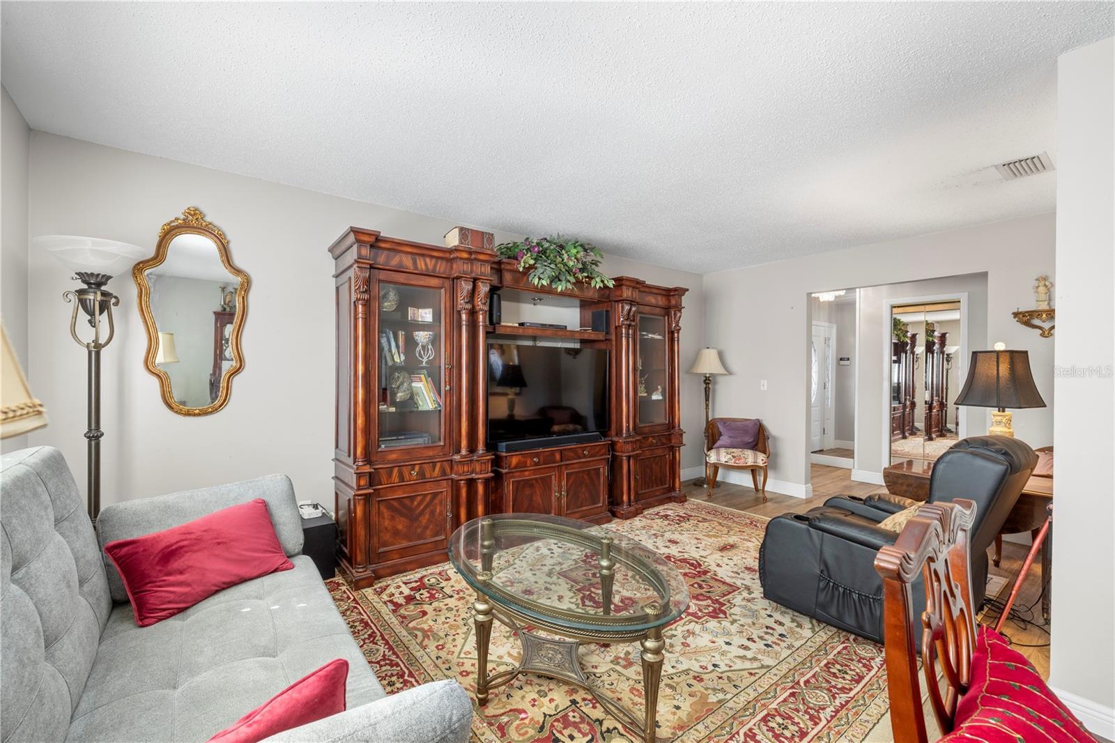 Image 17 of 68 For 7001 Twelve Oaks Boulevard