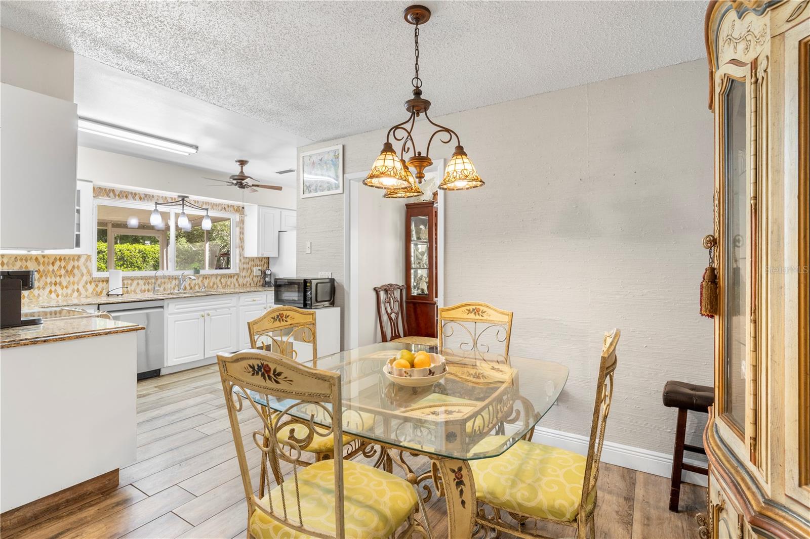 Image 27 of 68 For 7001 Twelve Oaks Boulevard