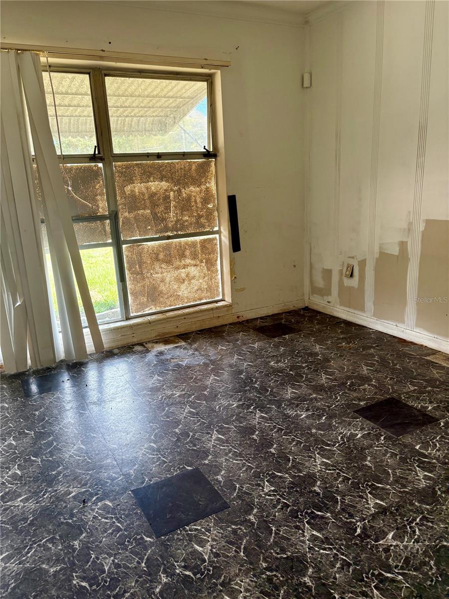 Image 3 of 7 For 7361 Royal Palm Drive