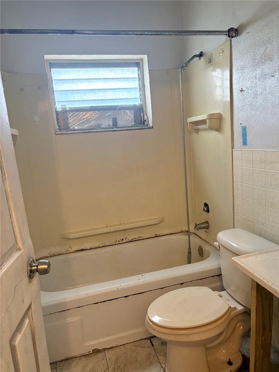 Image 7 of 7 For 7361 Royal Palm Drive