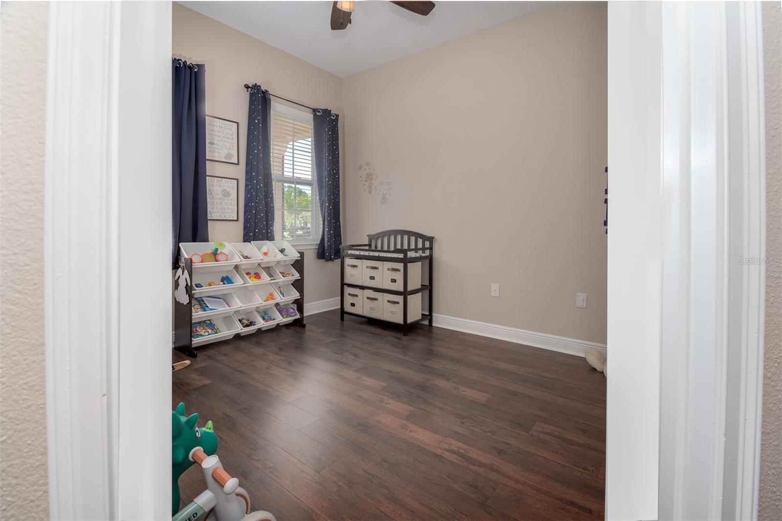 Image 21 of 46 For 11604 Quiet Forest Drive