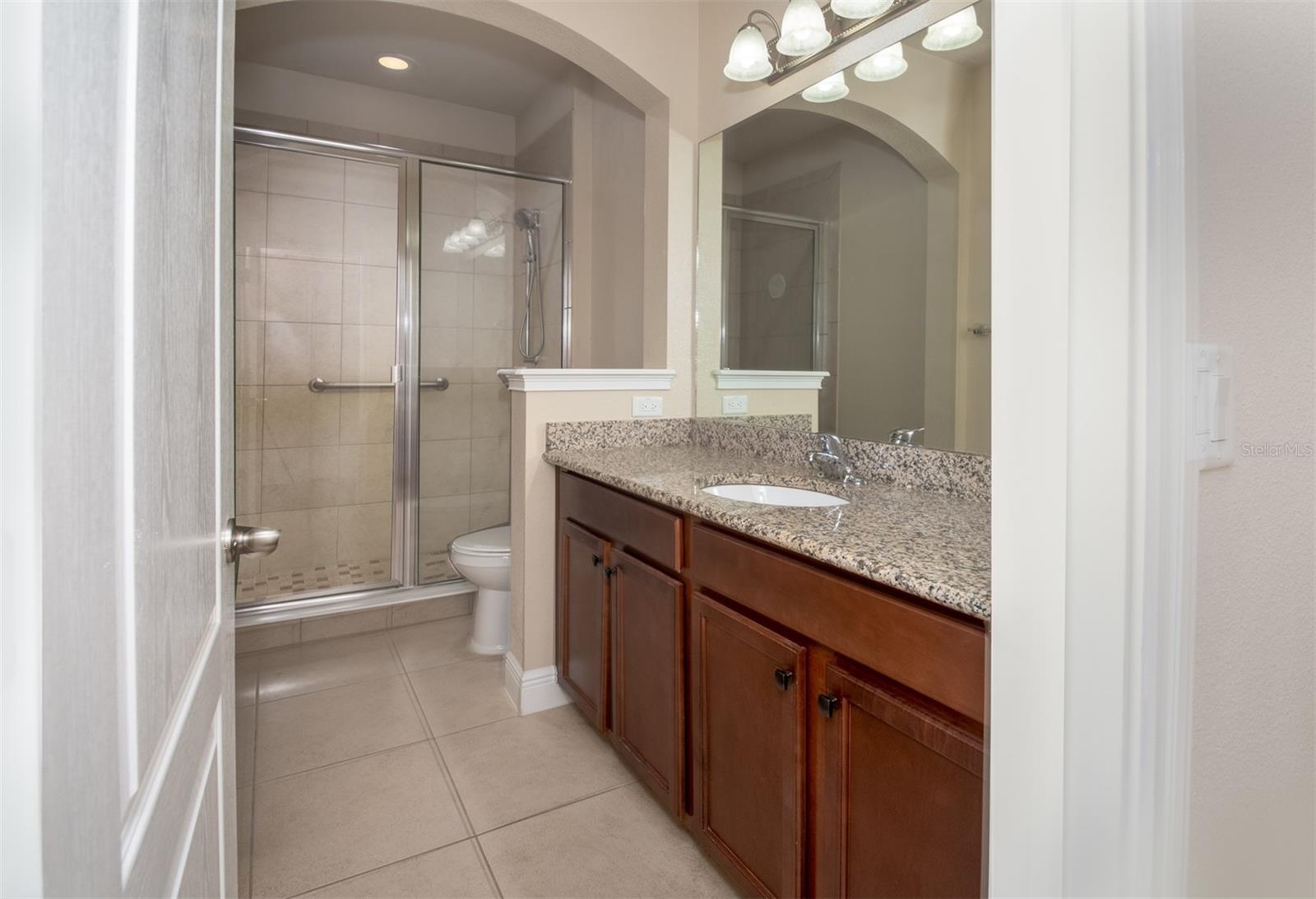 Image 29 of 46 For 11604 Quiet Forest Drive