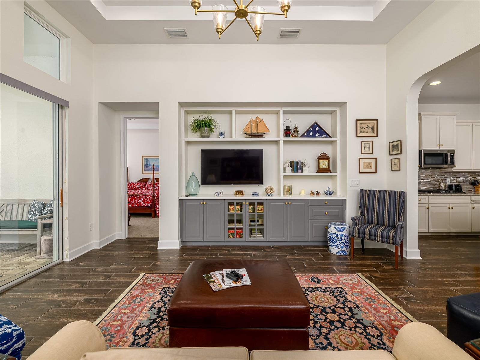 Image 13 of 36 For 4521 Barletta Court