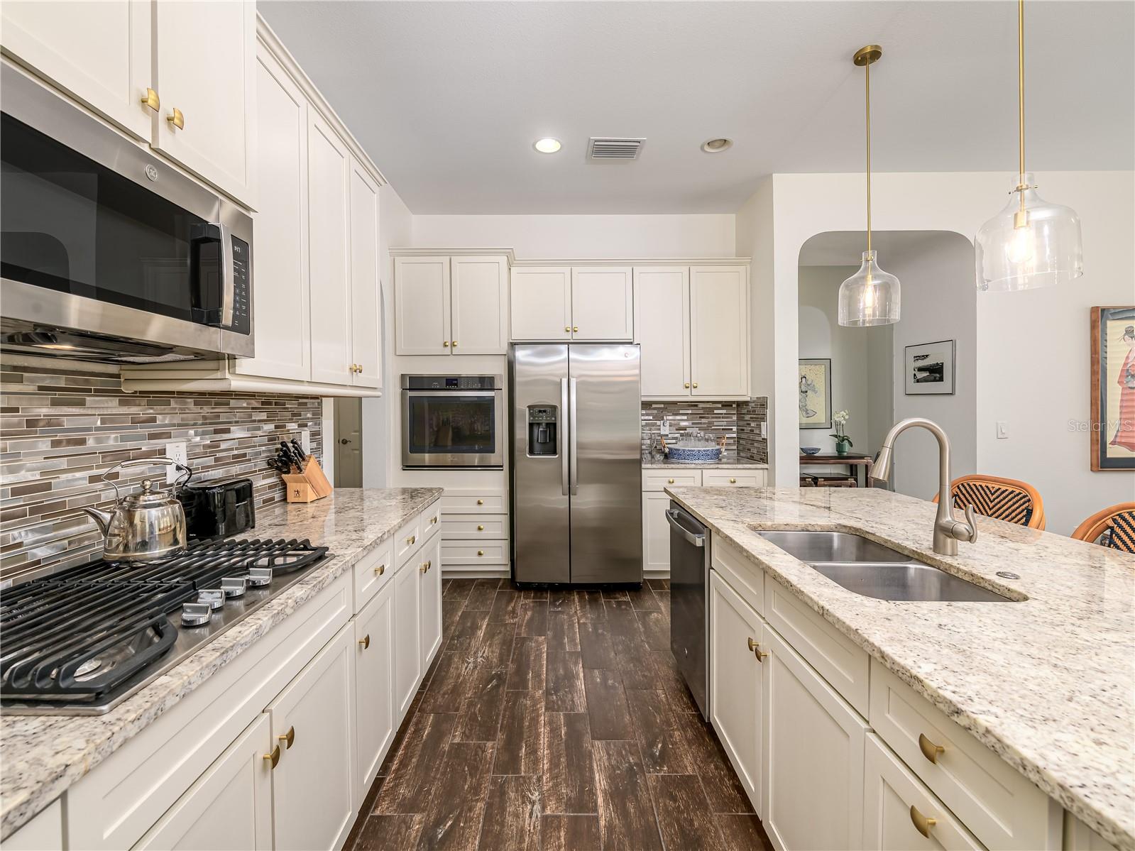 Image 22 of 36 For 4521 Barletta Court