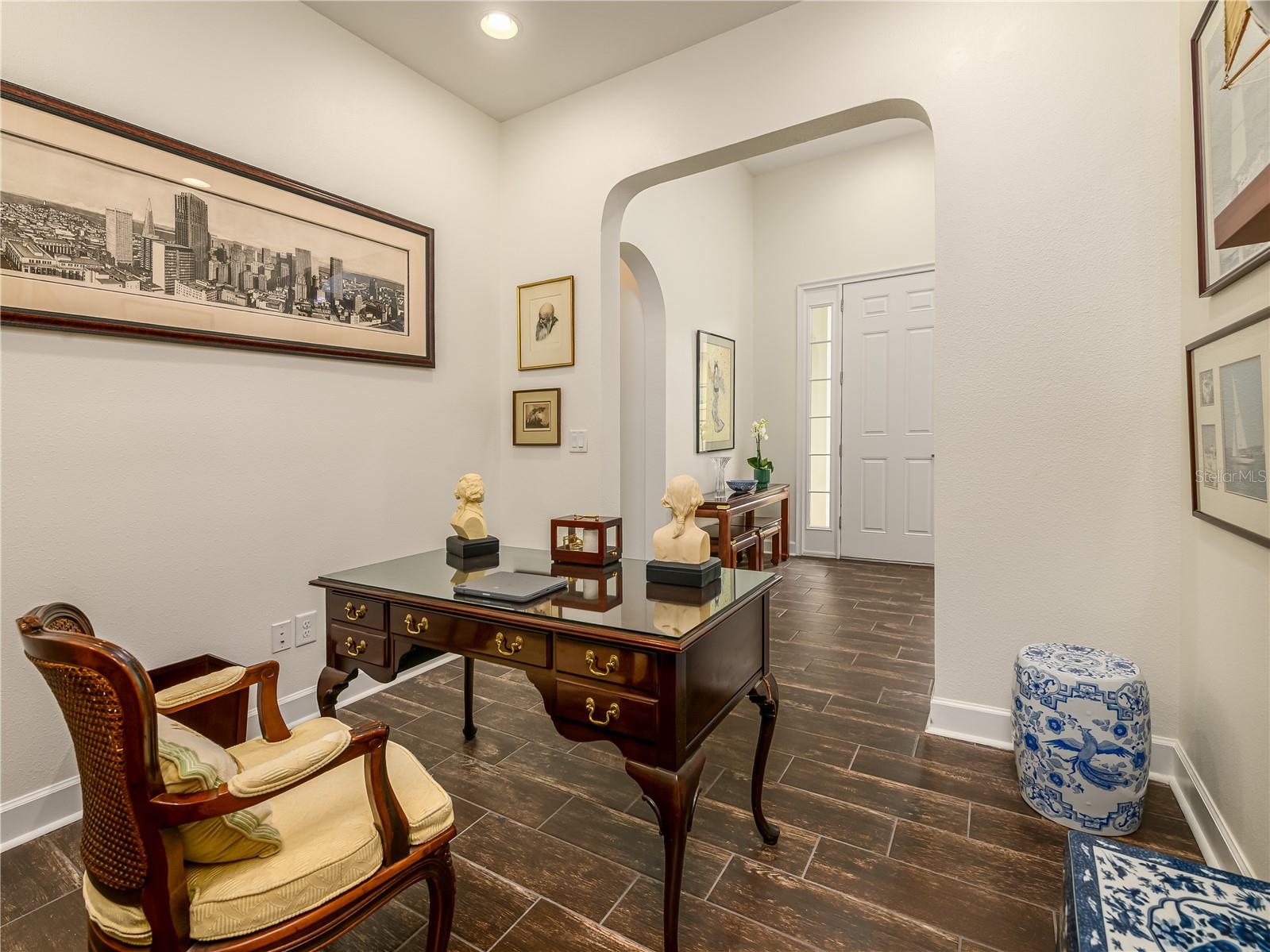 Image 5 of 36 For 4521 Barletta Court