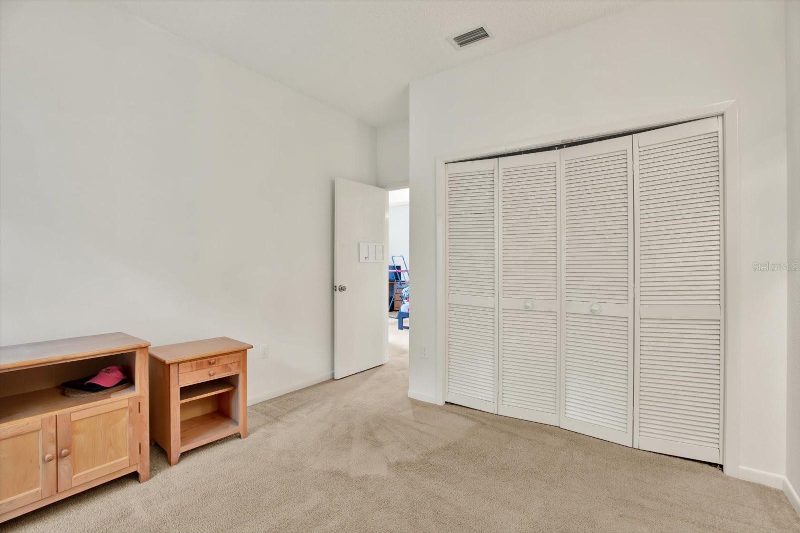 Image 21 of 33 For 2433 Saddlewood Lane