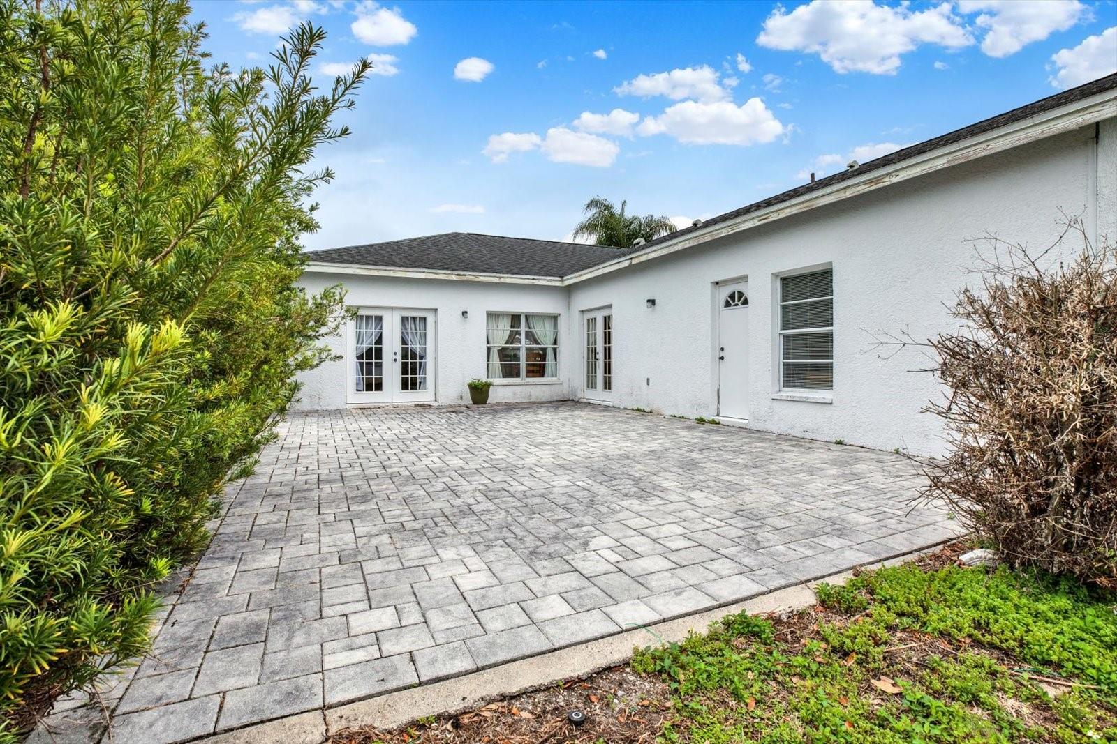 Image 28 of 33 For 2433 Saddlewood Lane