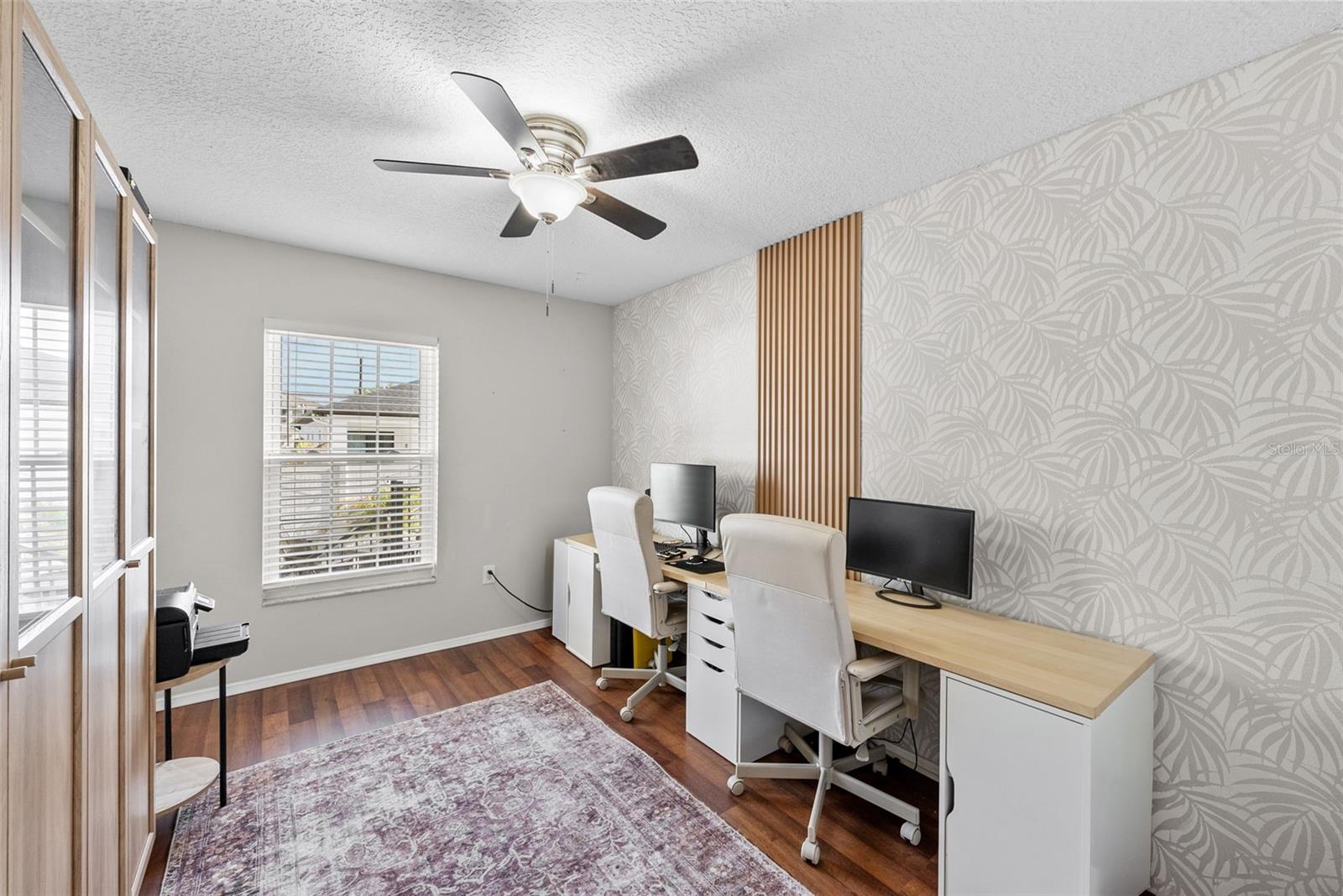 Listing photo id 20 for 3323 Pine Street