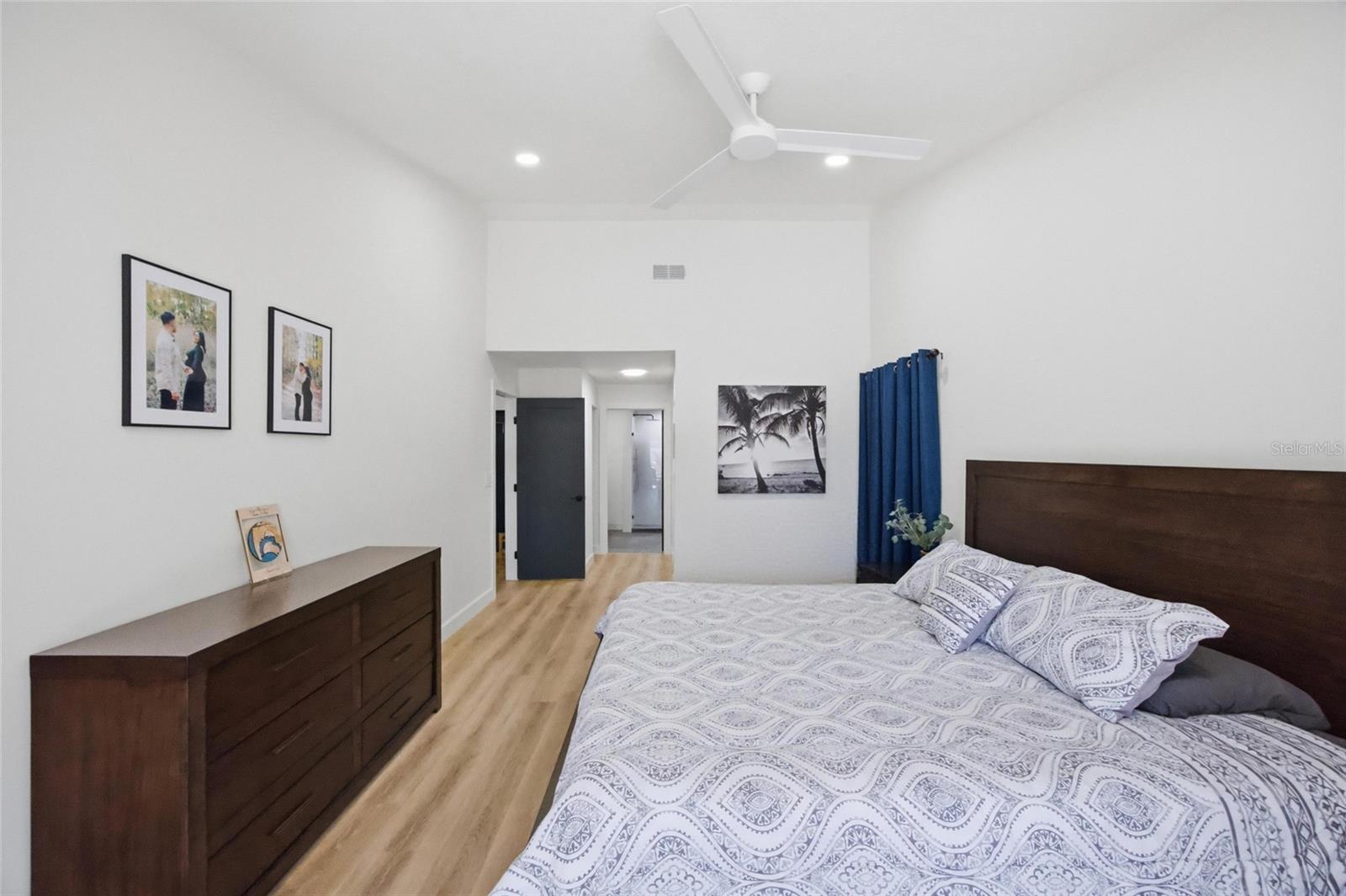 Image 16 of 40 For 2212 Lake Bay Way