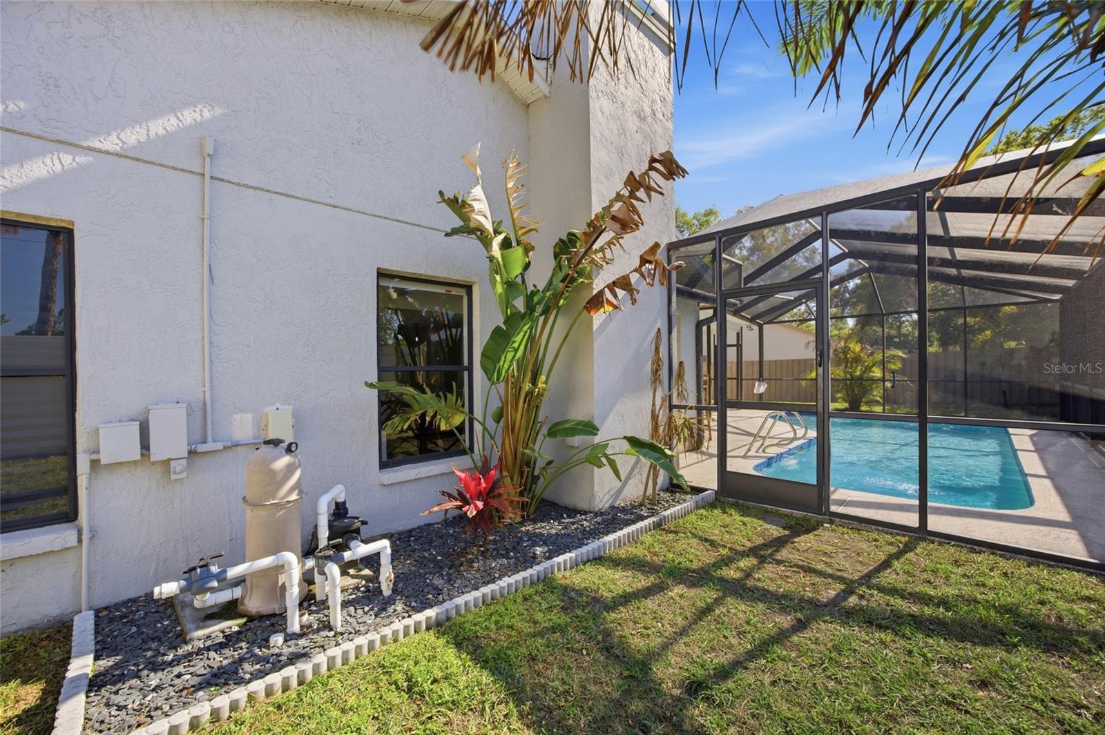 Image 33 of 40 For 2212 Lake Bay Way