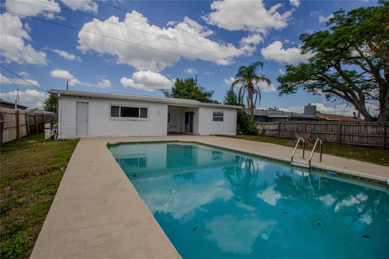 Image 22 of 24 For 10760 62nd Avenue