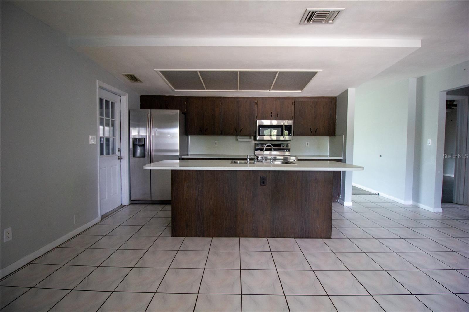 Image 5 of 24 For 10760 62nd Avenue