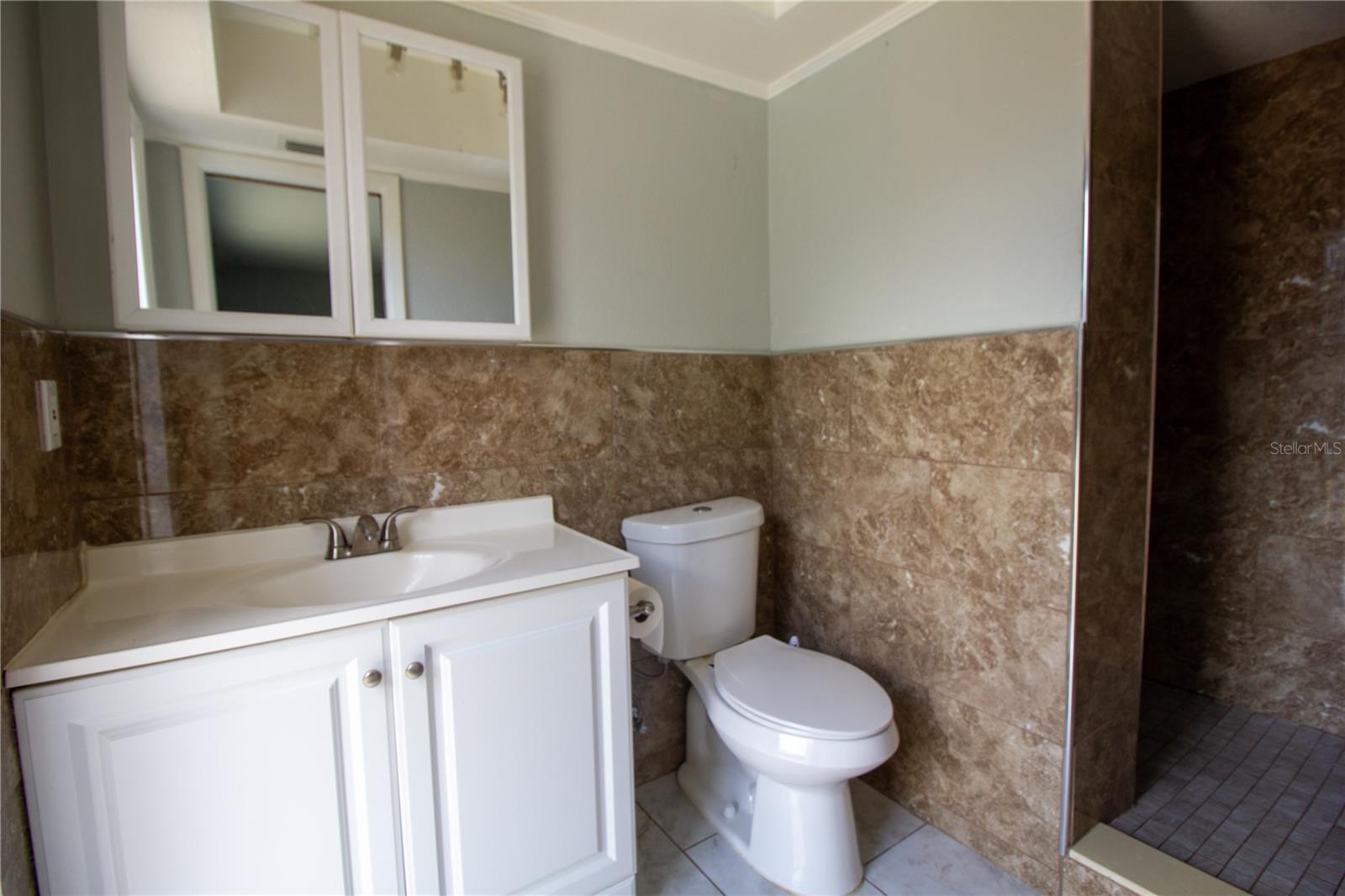 Image 8 of 24 For 10760 62nd Avenue