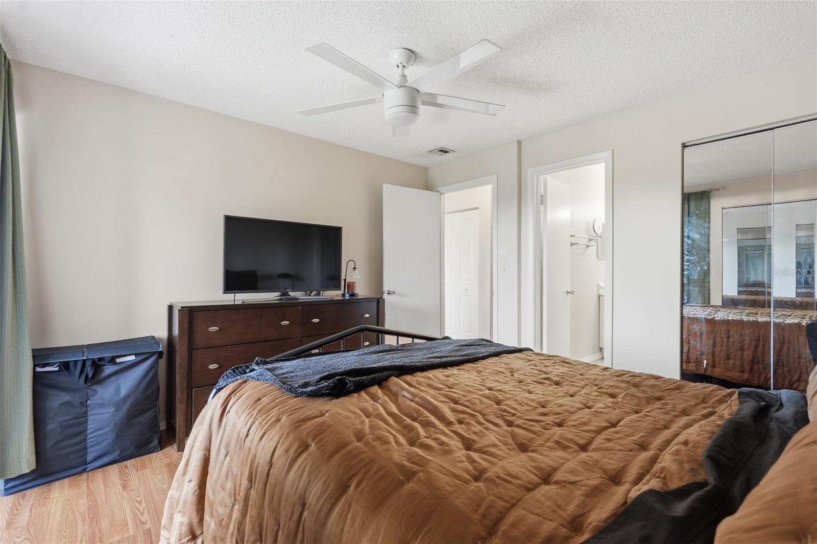 Listing photo id 28 for 7322 Stone Haven Court N 7322