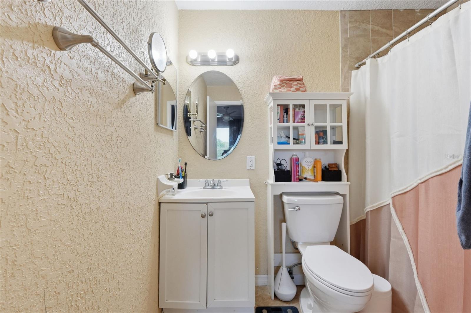 Listing photo id 30 for 7322 Stone Haven Court N 7322