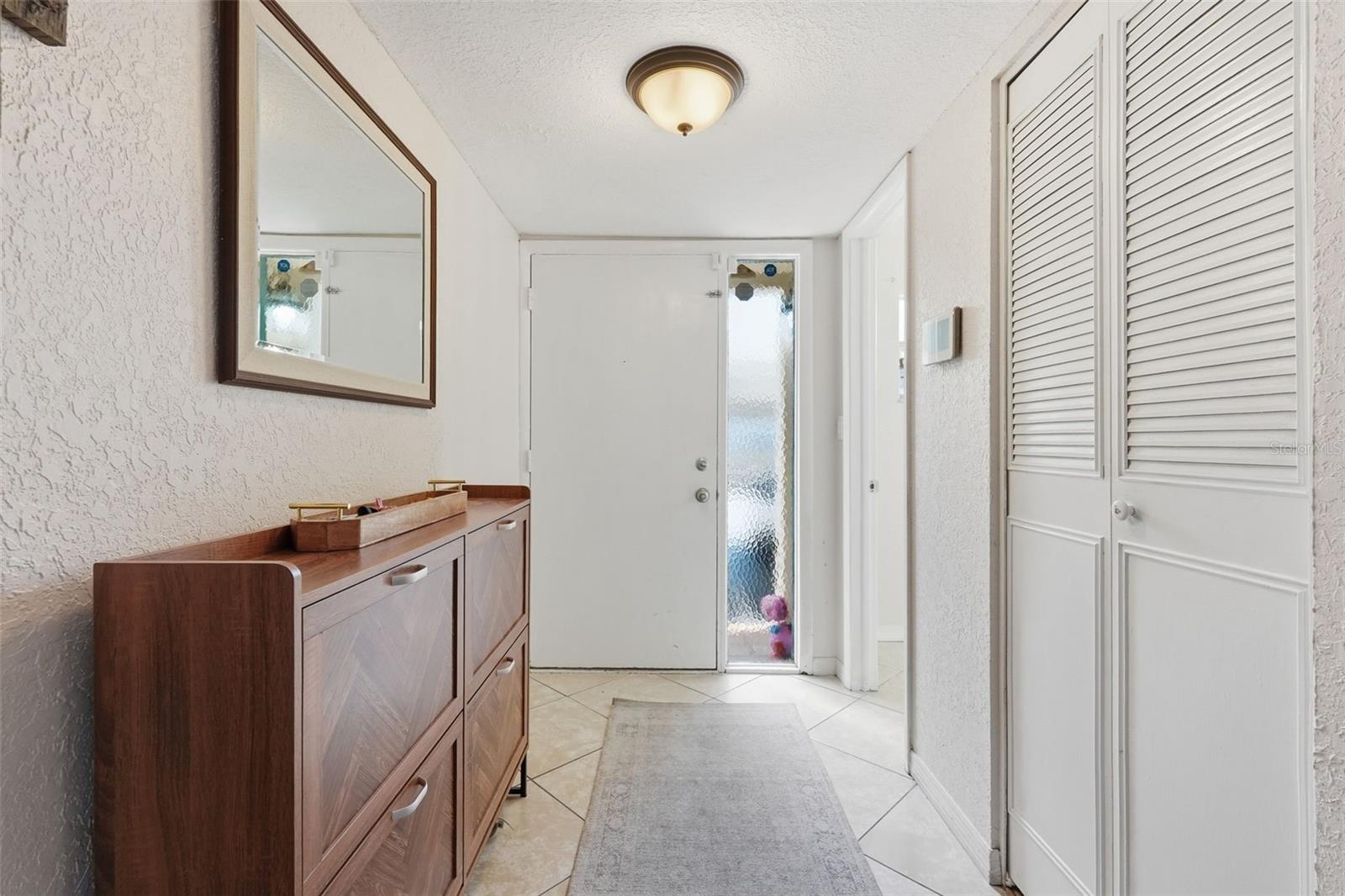 Listing photo id 3 for 7322 Stone Haven Court N 7322