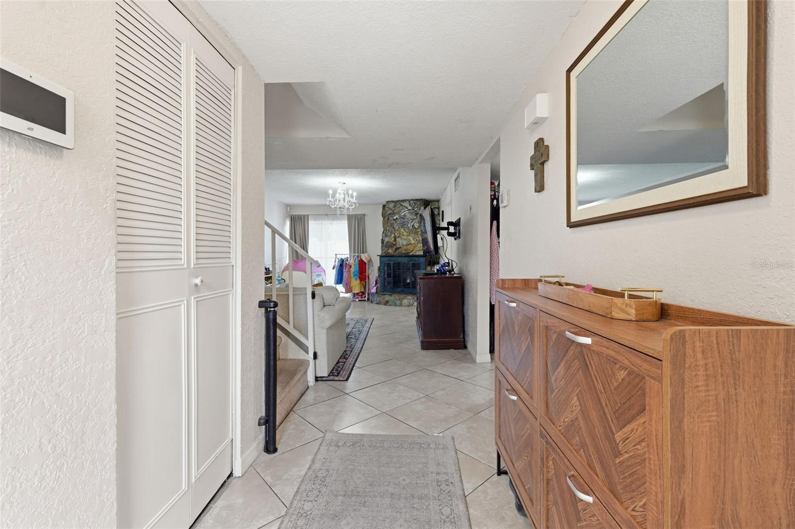 Listing photo id 5 for 7322 Stone Haven Court N 7322