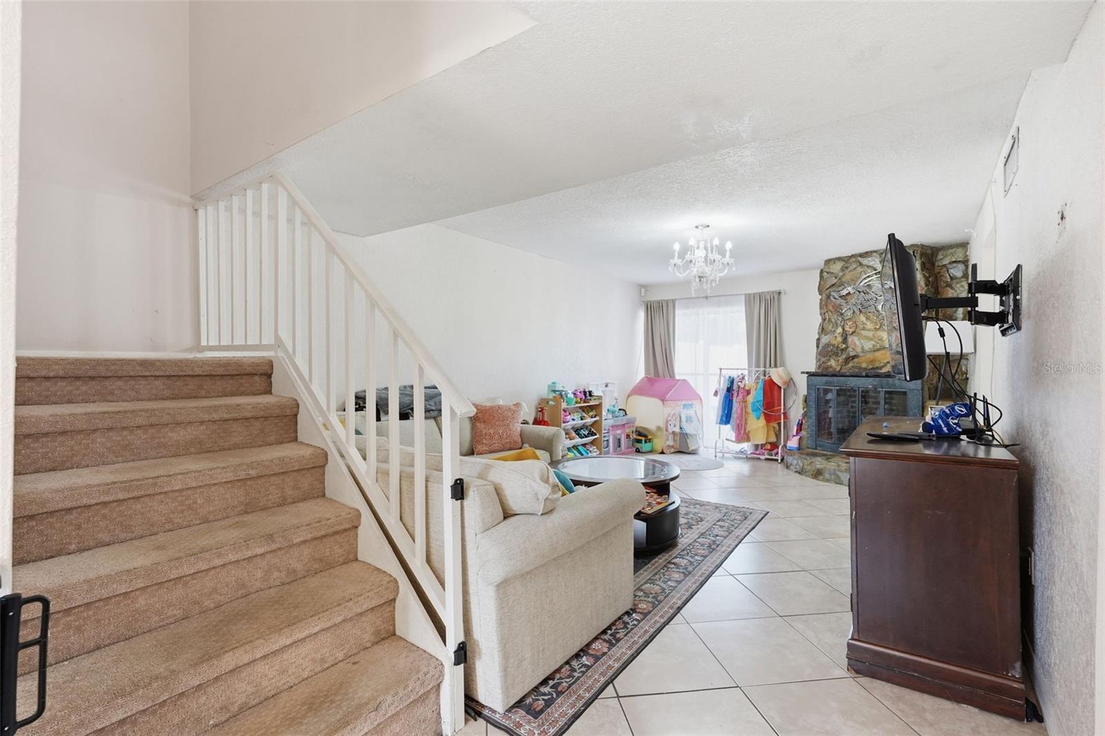 Listing photo id 6 for 7322 Stone Haven Court N 7322