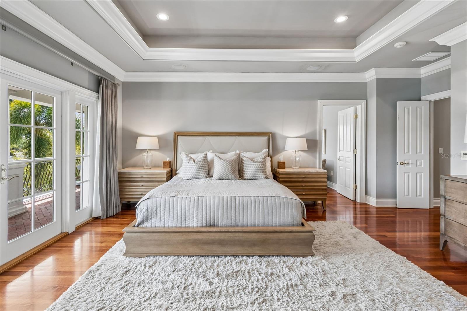 Listing photo id 8 for 4804 Culbreath Isles Road