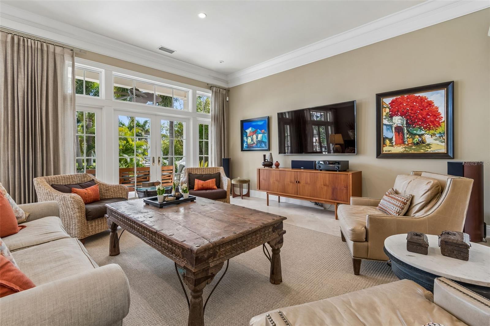 Listing photo id 11 for 4804 Culbreath Isles Road