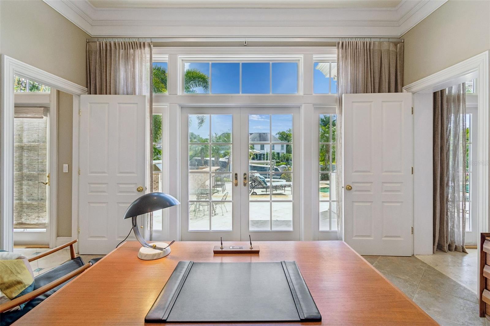 Listing photo id 12 for 4804 Culbreath Isles Road