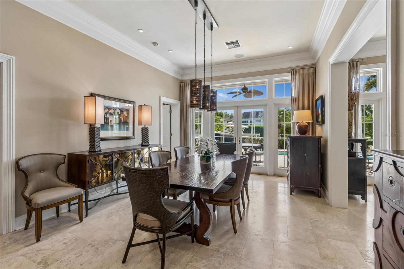 Listing photo id 15 for 4804 Culbreath Isles Road