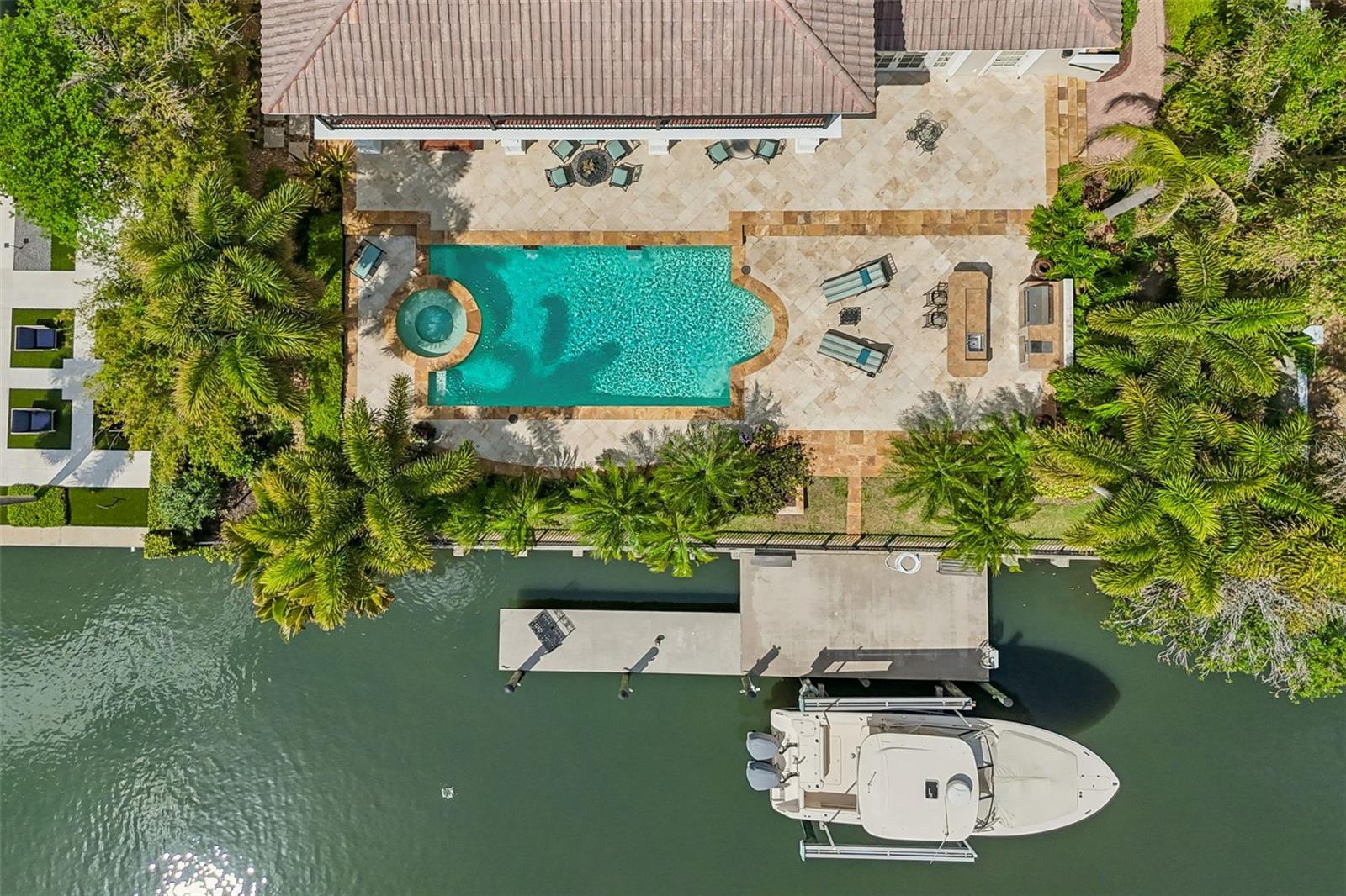 Listing photo id 56 for 4804 Culbreath Isles Road