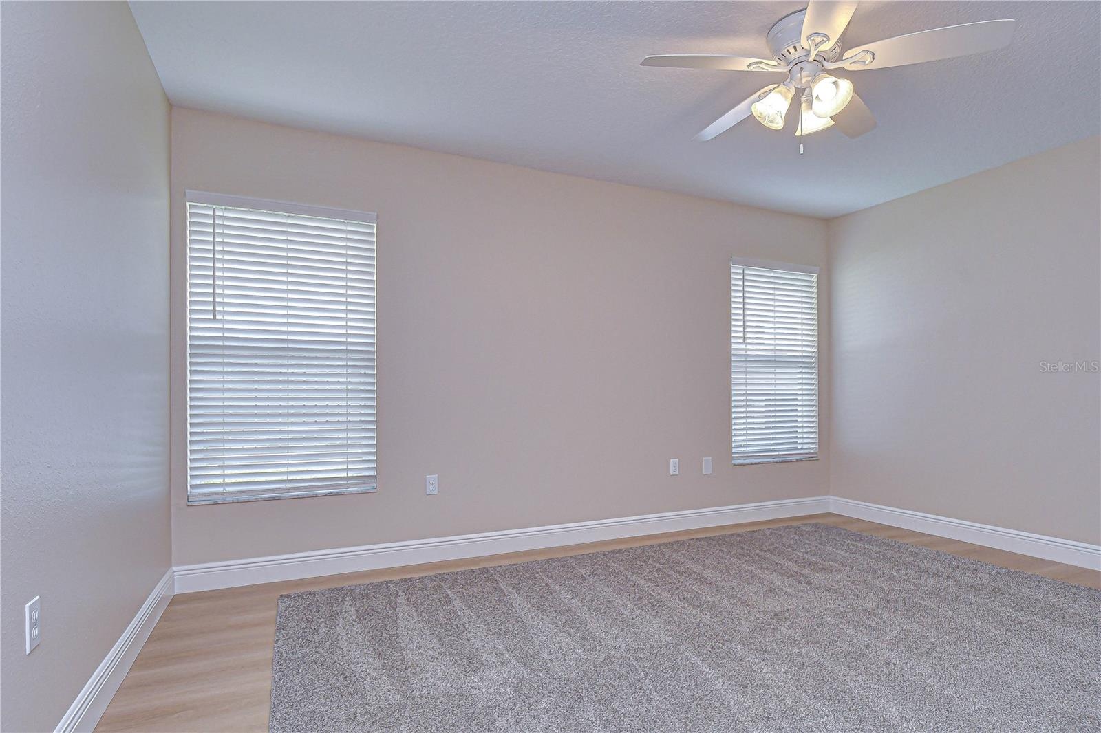 Listing photo id 22 for 3041 Colonial Ridge Drive