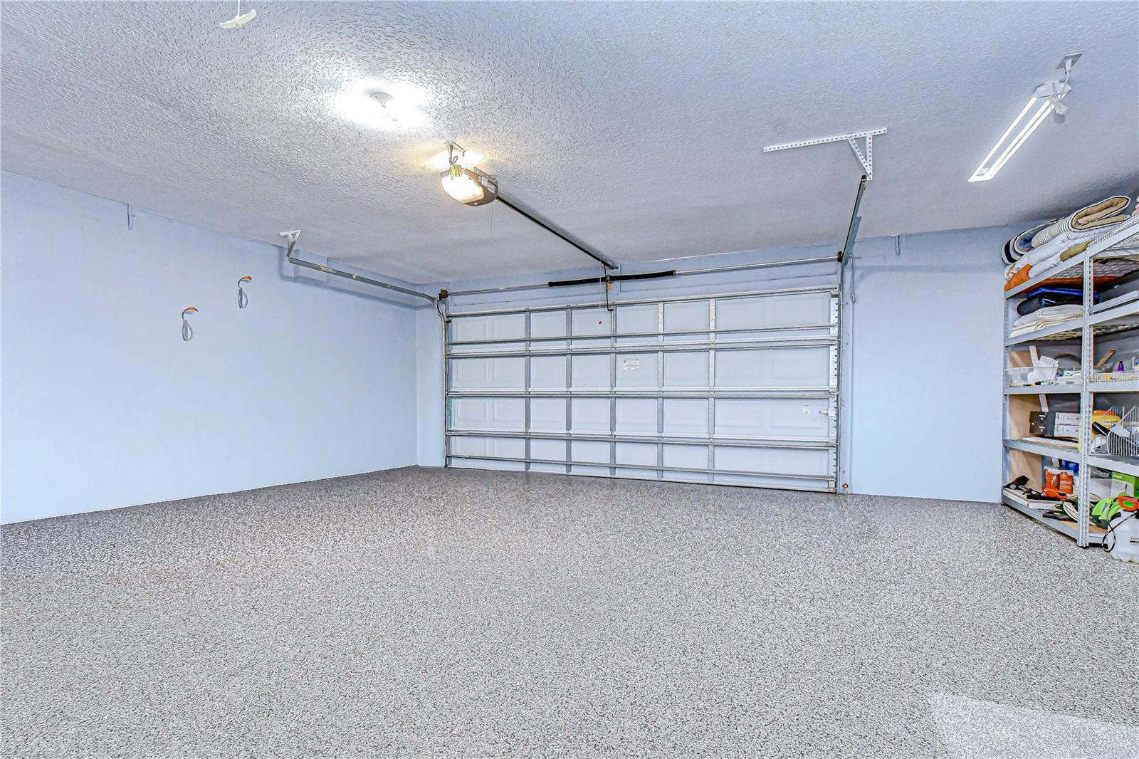 Listing photo id 25 for 3041 Colonial Ridge Drive