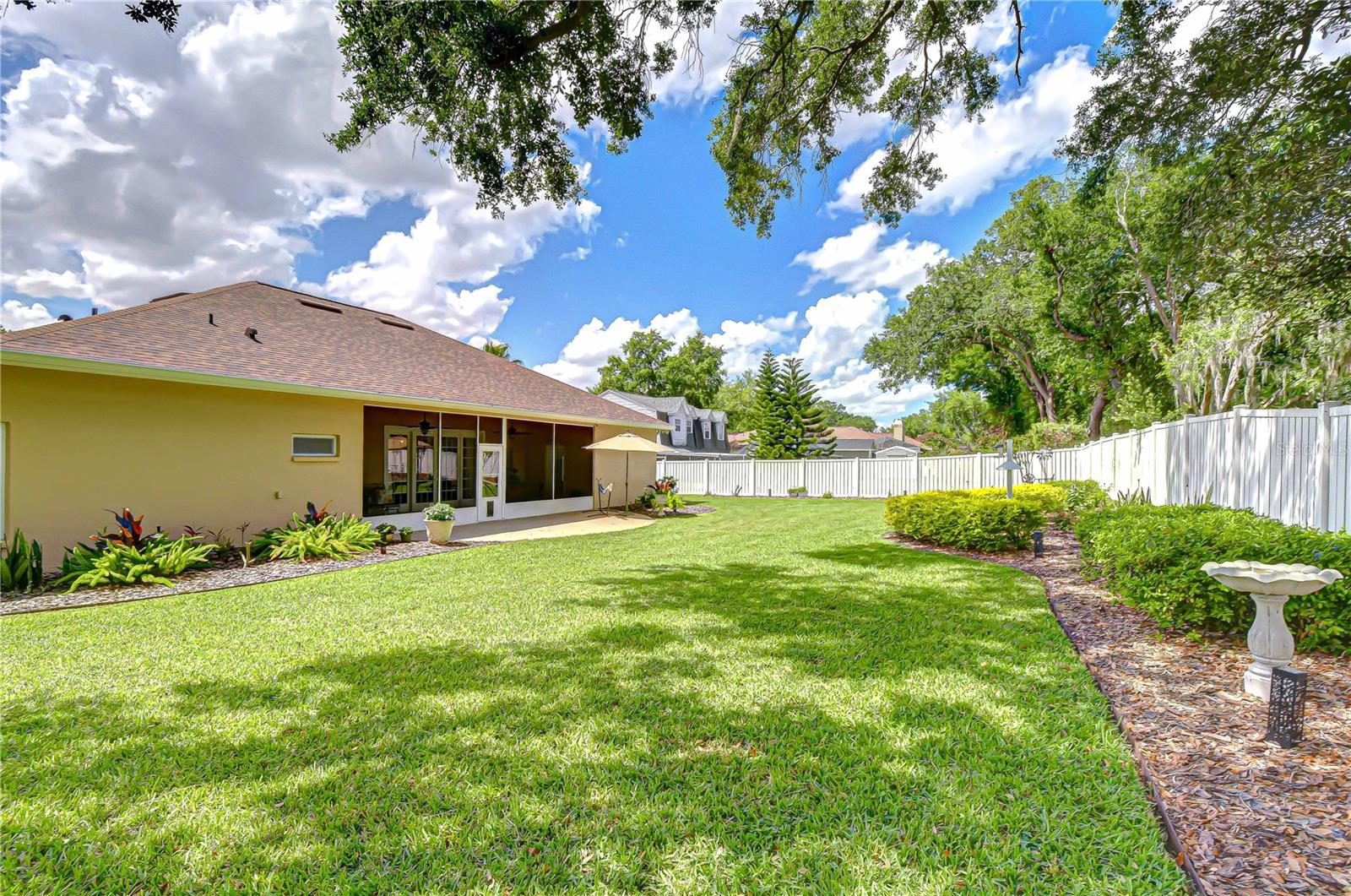 Listing photo id 29 for 3041 Colonial Ridge Drive