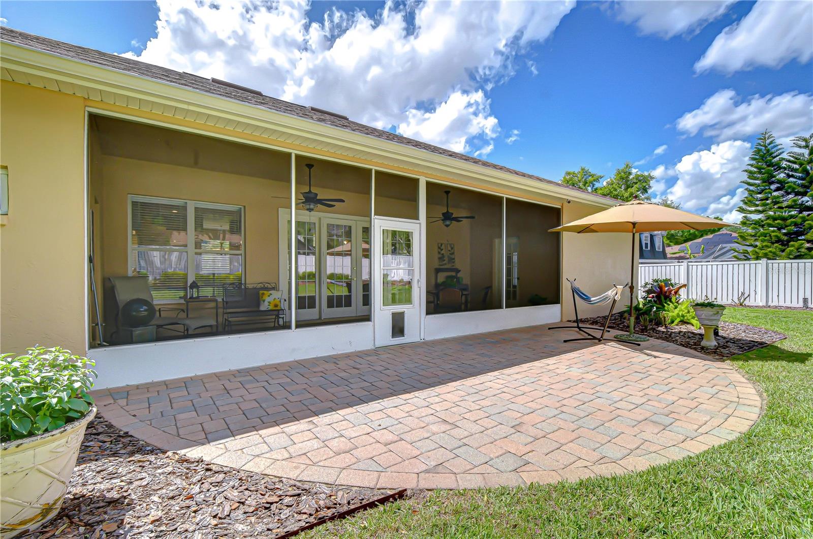 Listing photo id 31 for 3041 Colonial Ridge Drive