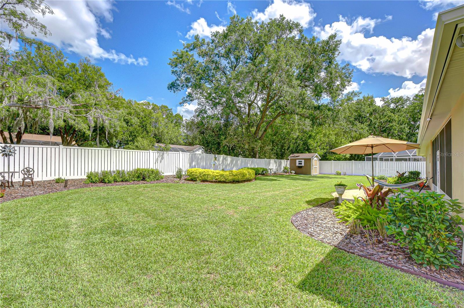 Listing photo id 32 for 3041 Colonial Ridge Drive